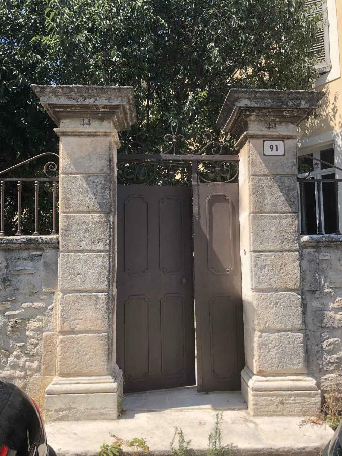 Maison Luberon Апт Екстер'єр фото